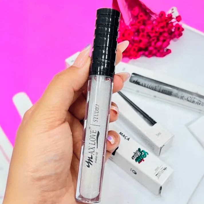 Apple Moisturizing Gloss Lipstick with Mirror Effect, Shimmer and Illuminating Particles – Max Love, Shade 14 – 5ml