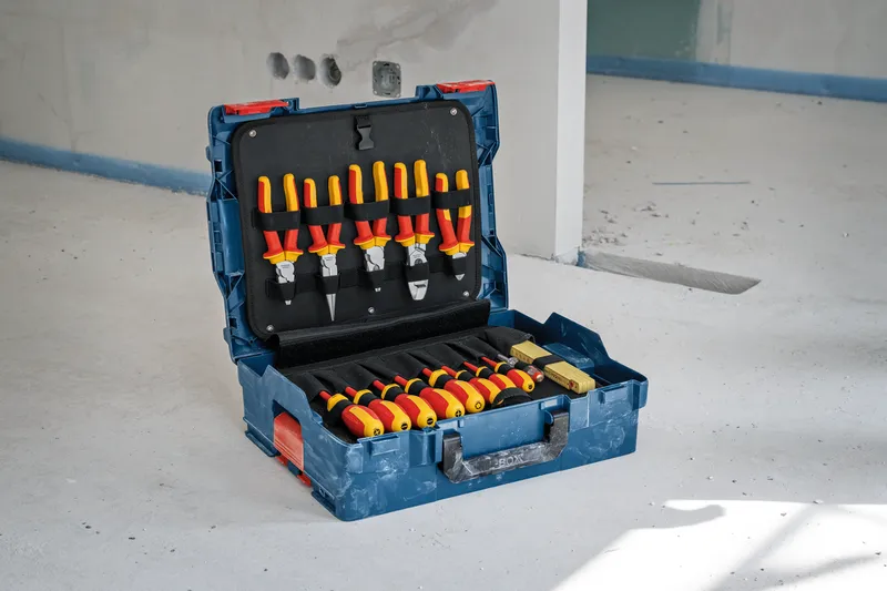 Combo kit-Professional 37-piece electrician's case