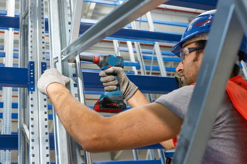 Cordless impact screwdriver/wrench-GDX 18V-200 Professional