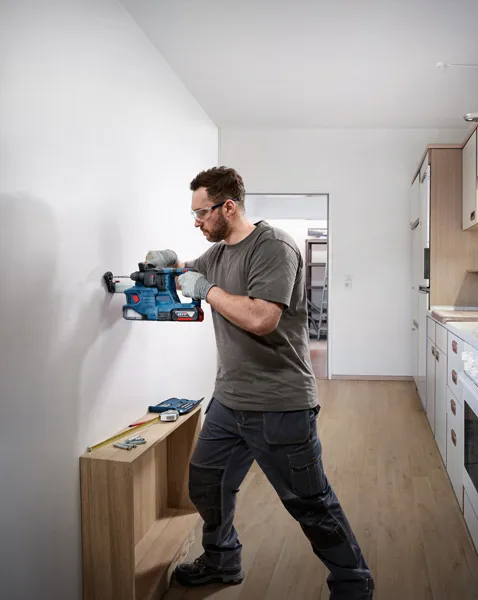 Integrated vacuum cleaner-GDE 12 Professional
