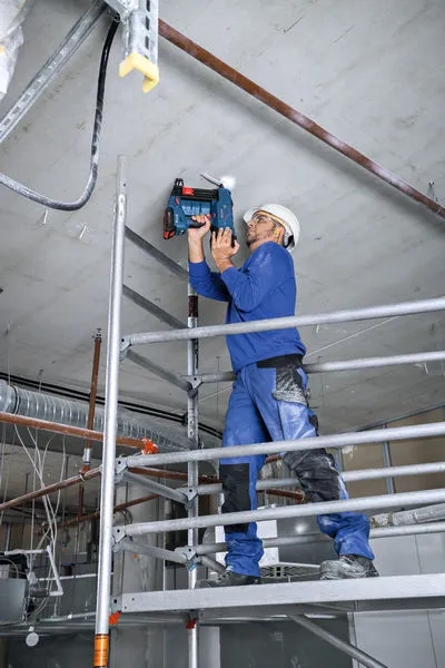 Battery-powered nailer-GNB 18V-40 Professional